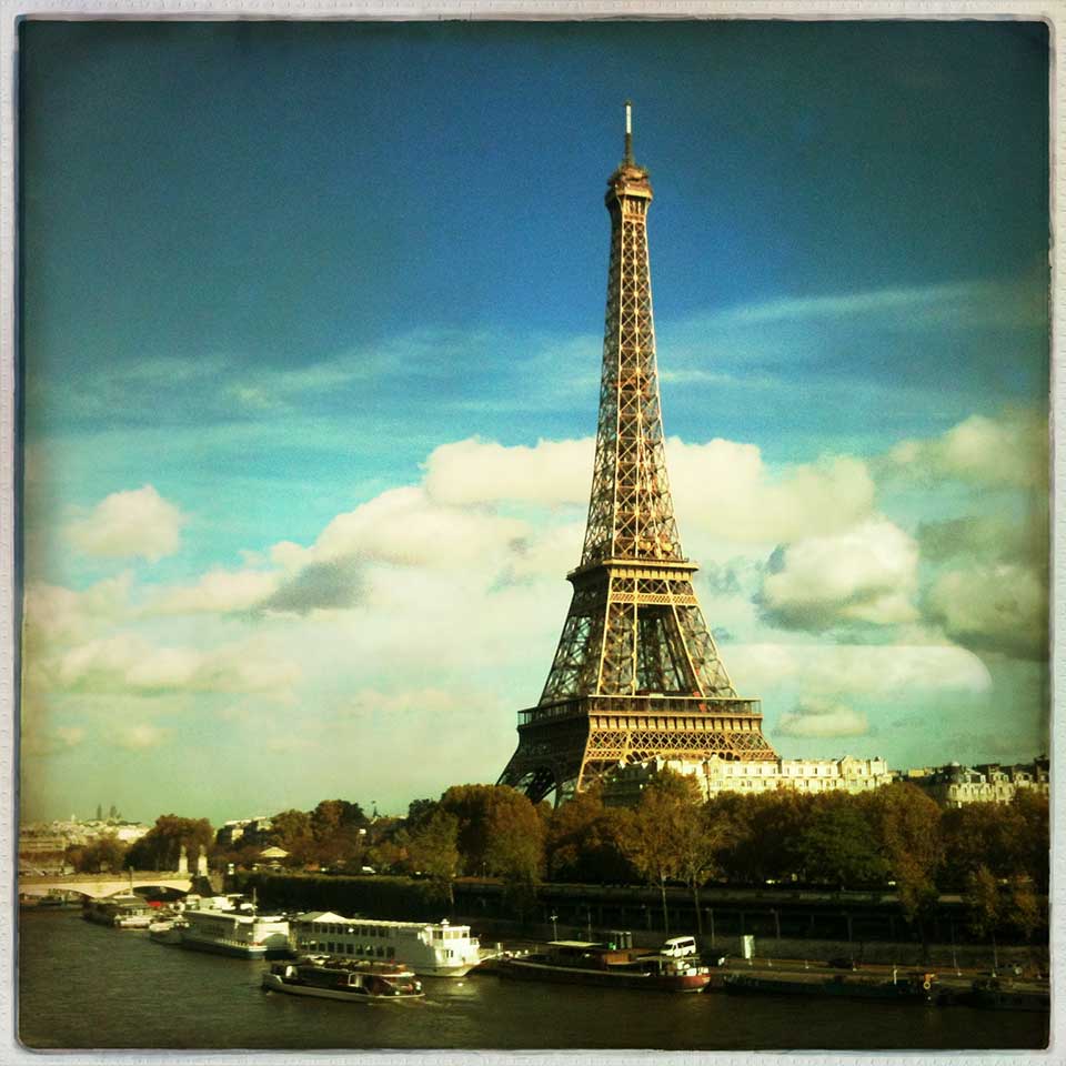 1711-Donna-Donato-Tour-Eiffel